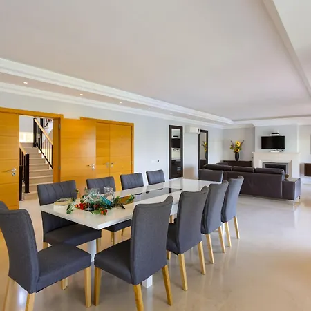 Vila Amendoeiras V6 - Vip By Interhome